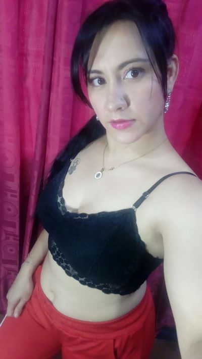 Nu Goth - Escort Girl from Sterling Heights Michigan
