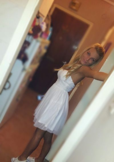 Blonde Escort in Knoxville Tennessee